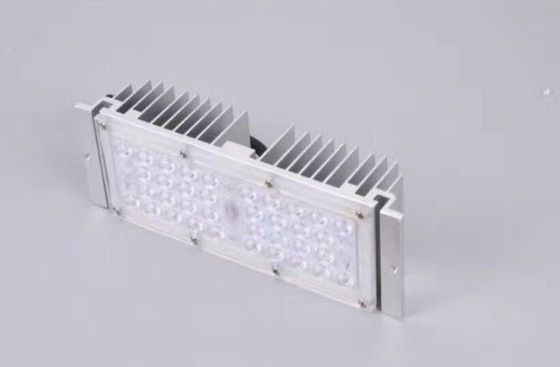 الصين سامسونج 30W 5200 التجويف أدى ضوء الشارع وحدة نقية الألومنيوم الإسكان المزود